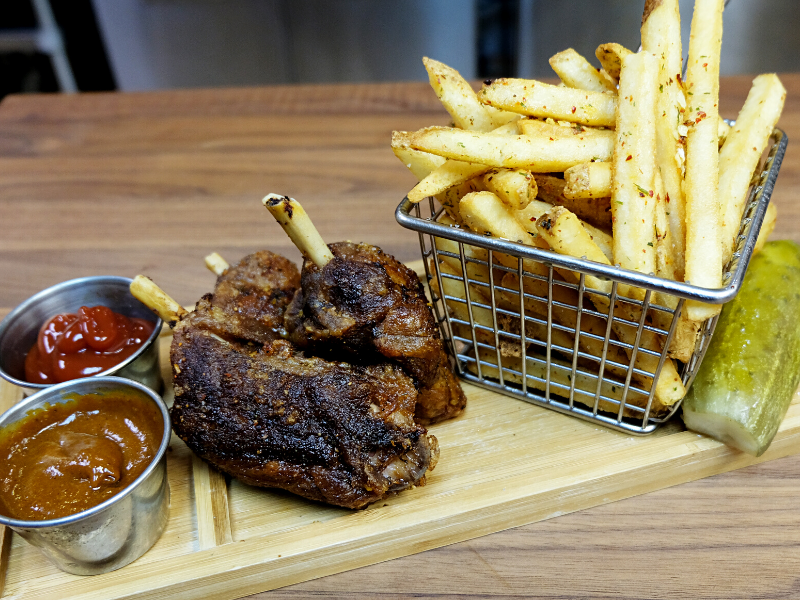 Game Day Eats and Homegating Tips - Brown Sugar Bourbon Dusted Hog Wings