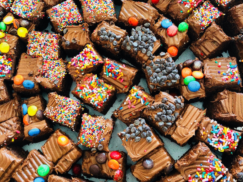 Dads & Grads LTO Ideas - Free Dessert