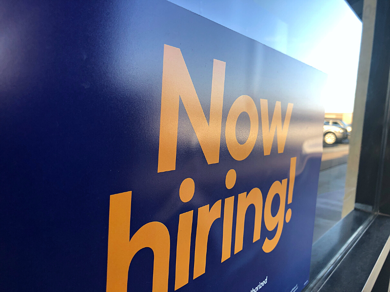 Now Hiring for the Holidays