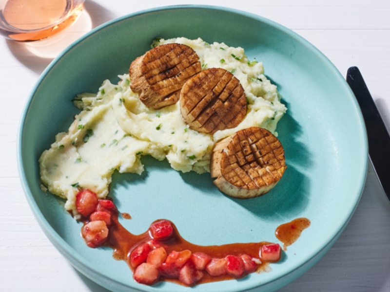 Benefits of Speed-Scratch - Mushroom Scallops over Potatoes with Chipotle Strawberries Recipe